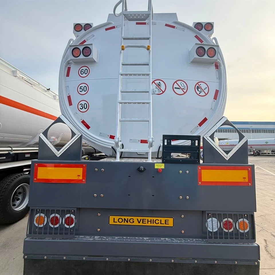 Tanker Semi-trailer factory